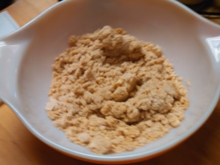 Blended flour and fats to pea size particles